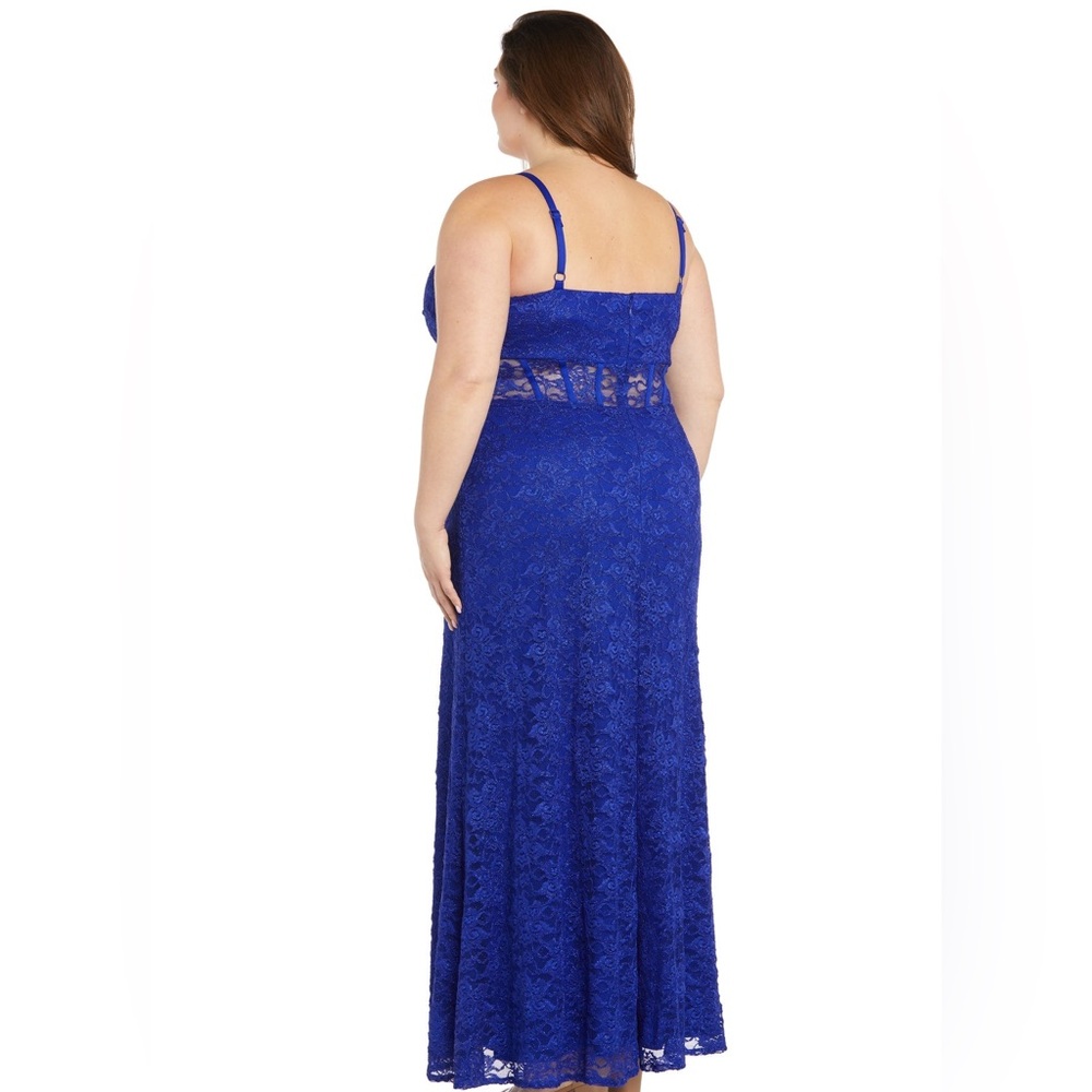 Plus Dress 💙 - Picture 7 of 12